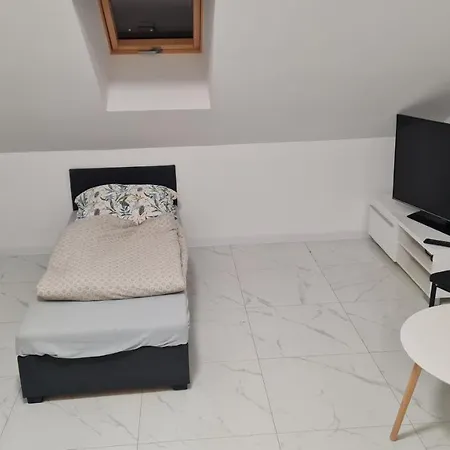 Rmf Naworol 10,,,, Wjazd Od Nr 6 Štetín
