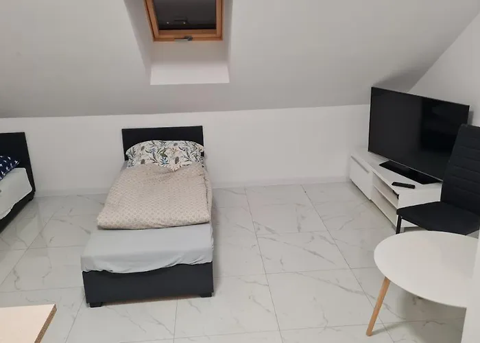 Rmf Naworol 10,,,, Wjazd Od Nr 6 Щецин